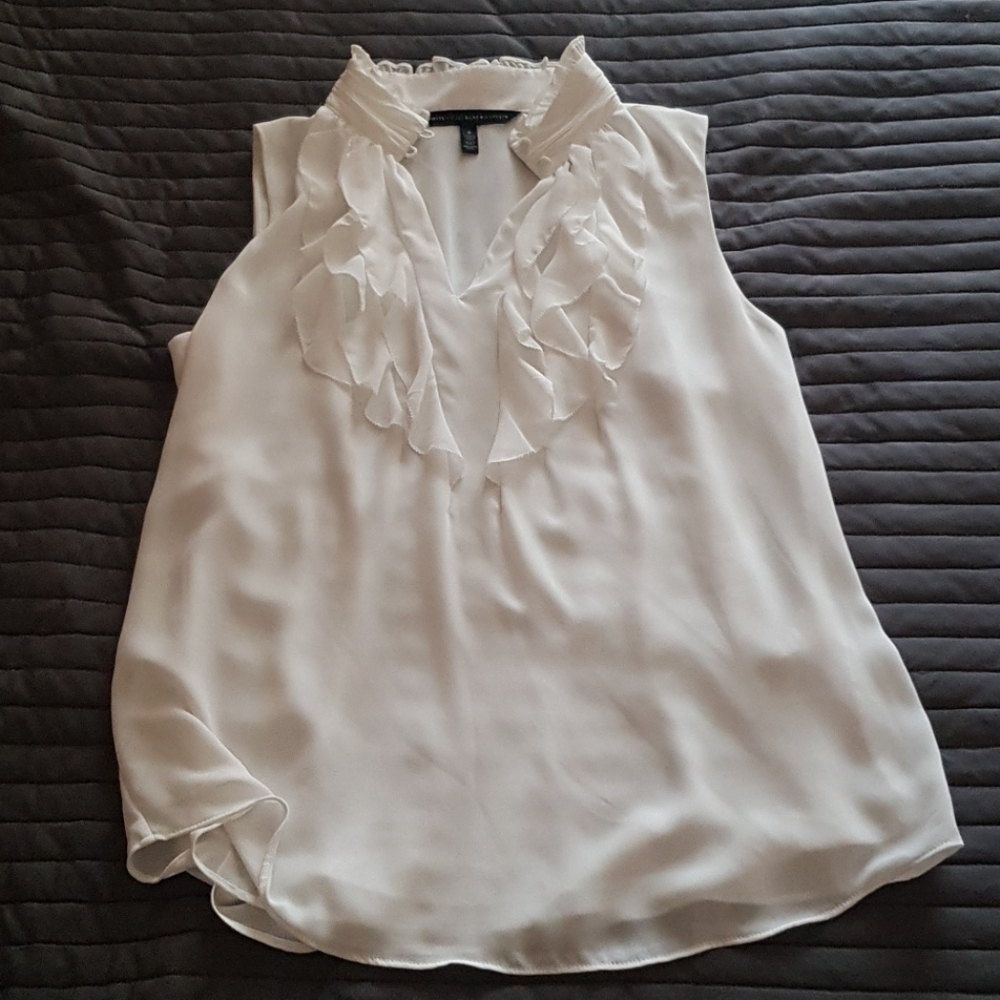 White House Black Market women's blouse